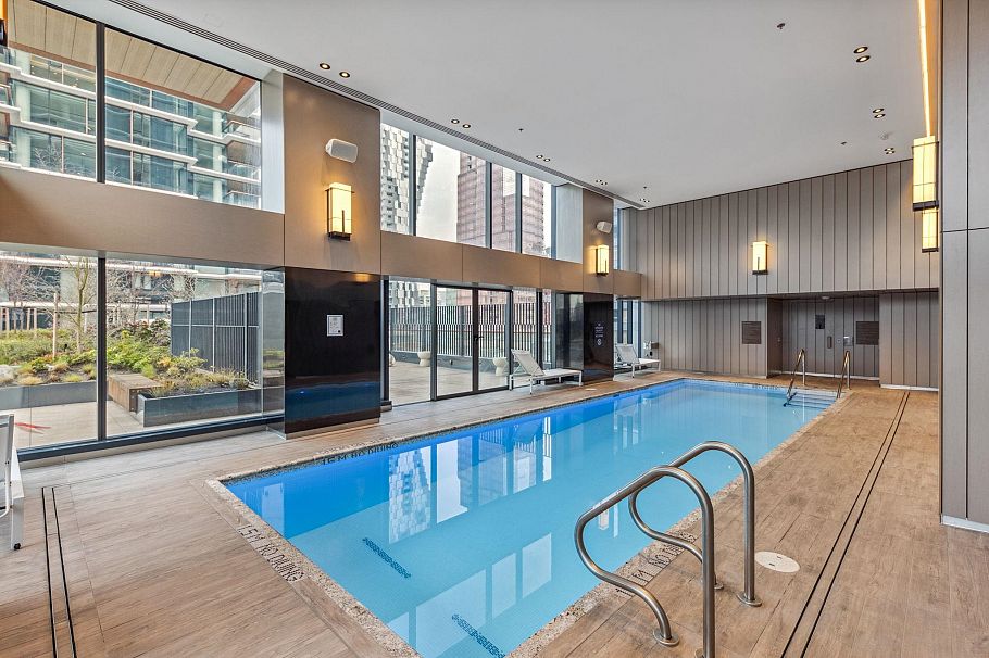 1901 1408 Robson Street Vancouver, BC - 30