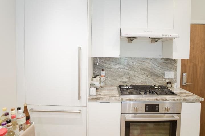 302 2033 W 10th Avenue Vancouver, BC - 8