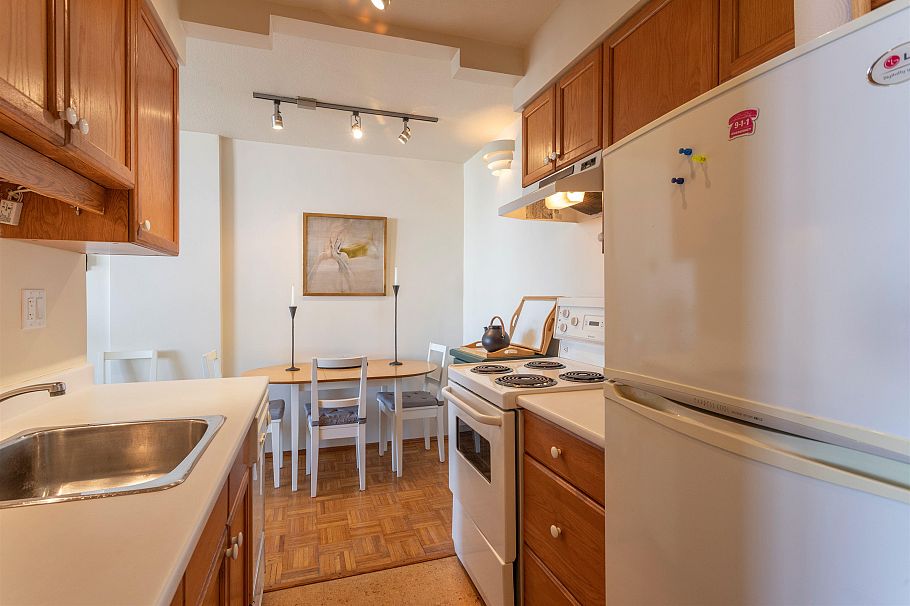 904 1850 Comox Street Vancouver, BC - 15