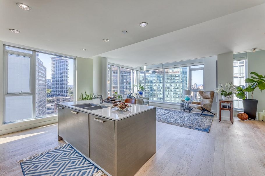 1704 1499 W Pender Street Vancouver, BC - 4