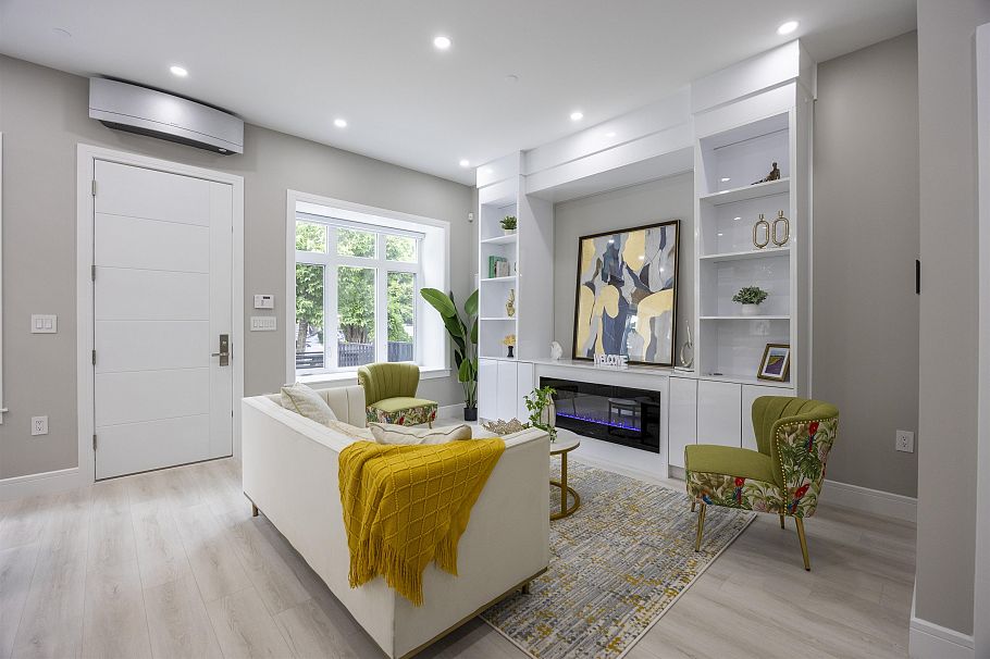 1 5808 Lanark Street Vancouver, BC - 12