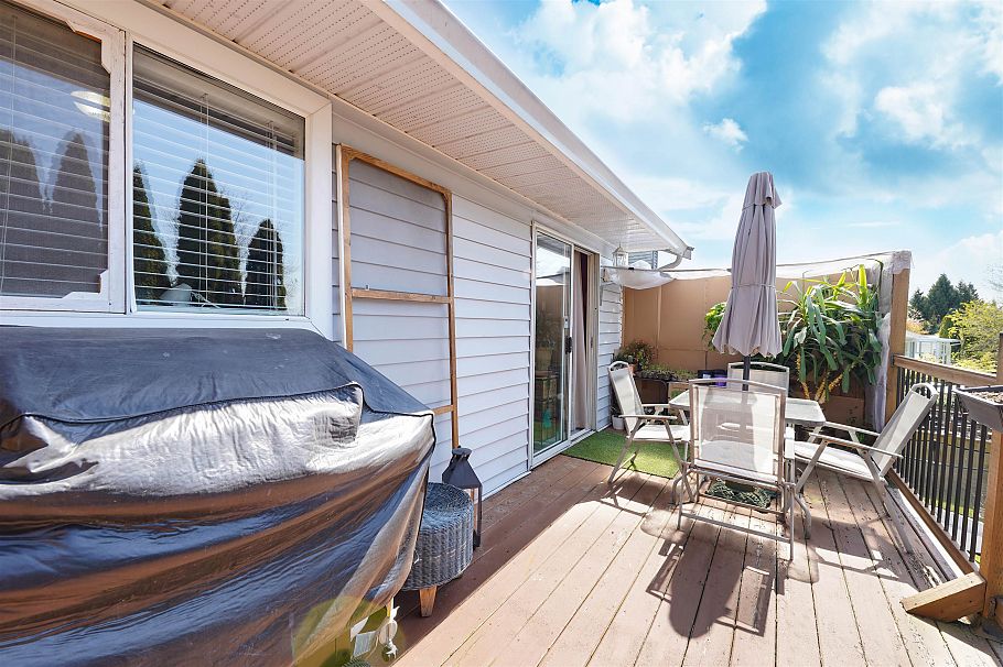 883 Nairn Court North Vancouver, BC - 17