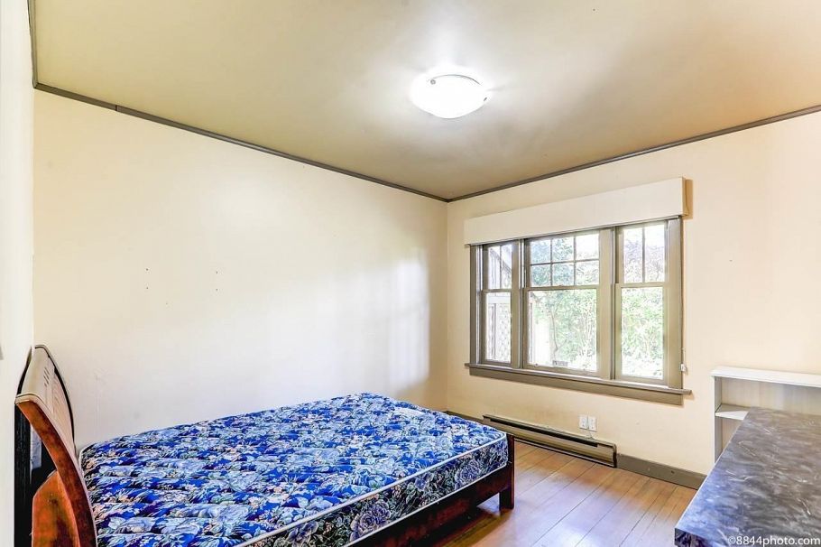 3870 W 17th Avenue Vancouver, BC - 8