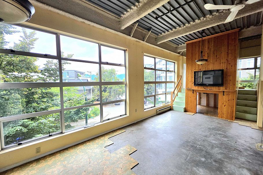 201 272 E 4th Avenue Vancouver, BC - 6