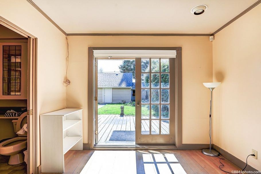 3870 W 17th Avenue Vancouver, BC - 6