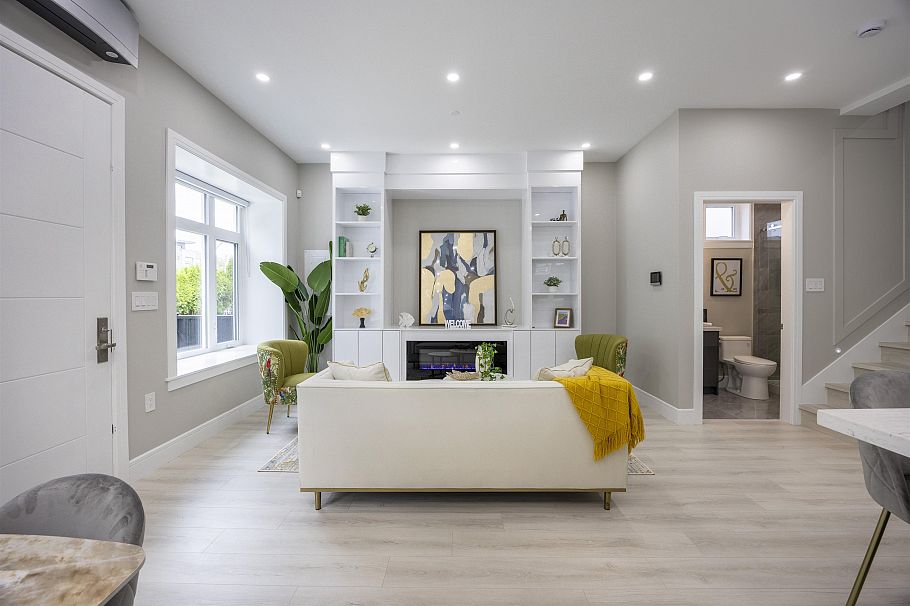 1 5808 Lanark Street Vancouver, BC - 11