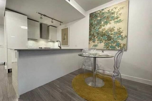 405 1283 Howe Street Vancouver, BC - 3