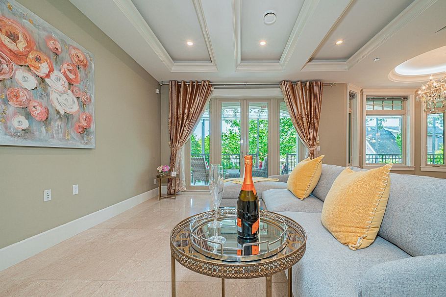 7165 Maple Street Vancouver, BC - 13