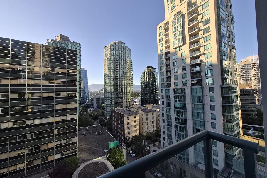 806 1239 W Georgia Street Vancouver, BC - 28