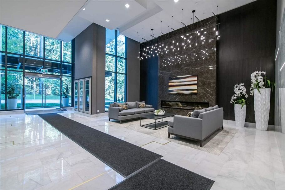 1603 3487 Binning Road Vancouver, BC - 2