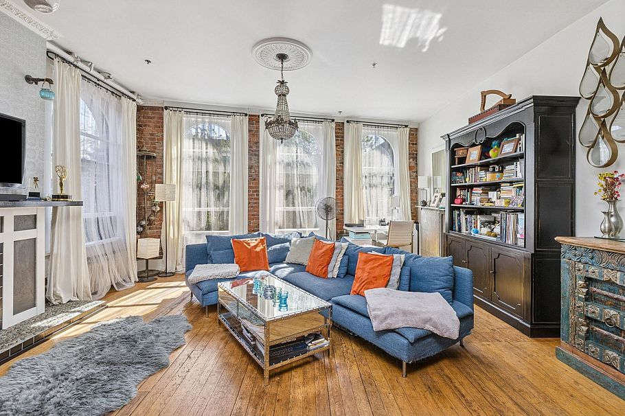 5 229 Carrall Street Vancouver, BC - 3