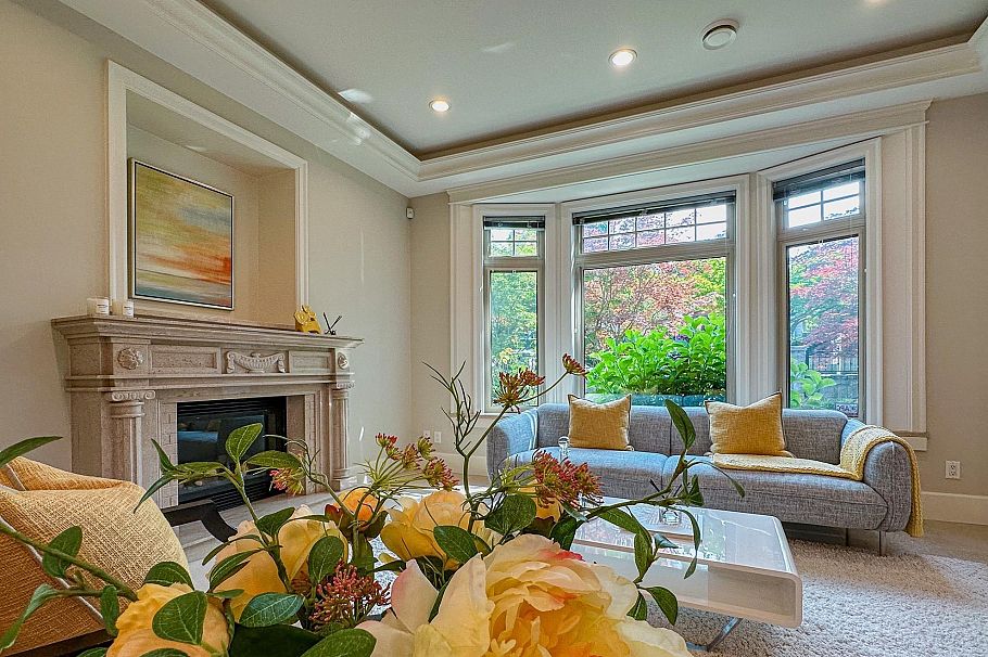 7165 Maple Street Vancouver, BC - 7