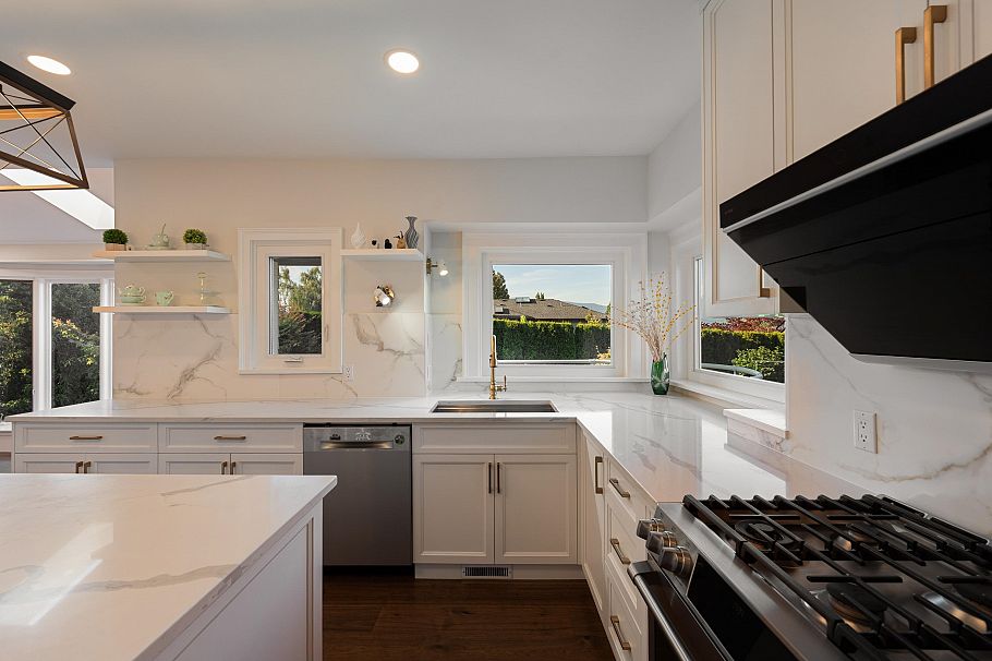 4603 W 5th Avenue Vancouver, BC - 15