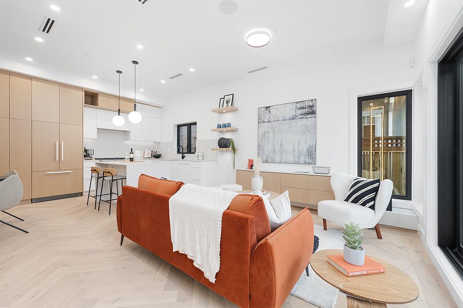 1 3118 Windsor Street Vancouver, BC - 6