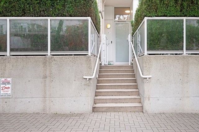 133 Aquarius Mews Vancouver, BC - 1