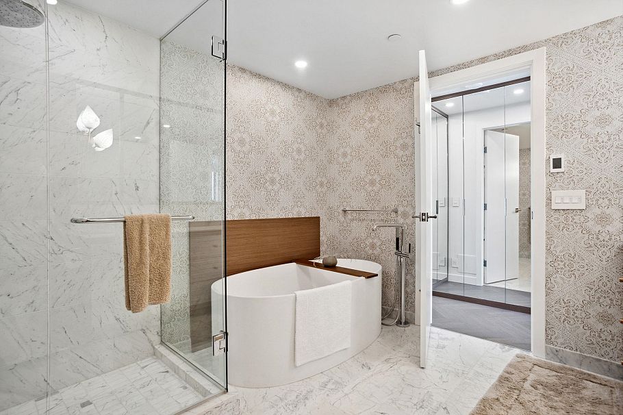 4903 1480 Howe Street Vancouver, BC - 19