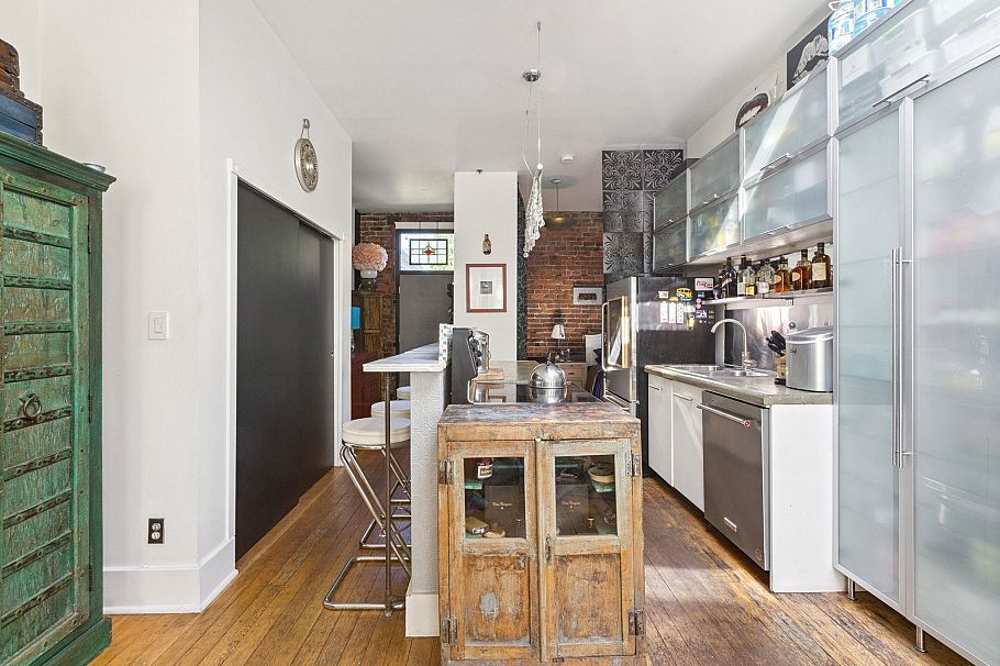 5 229 Carrall Street Vancouver, BC - 16