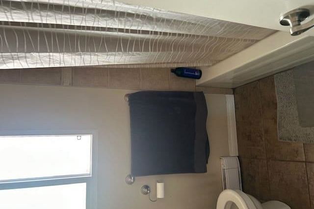 7592 Fraser Street Vancouver, BC - 29