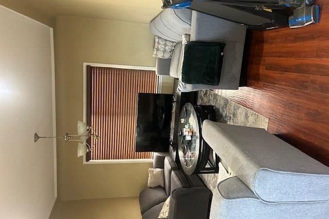 7592 Fraser Street Vancouver, BC - 32