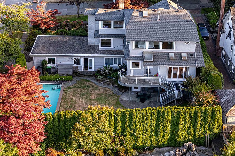 4603 W 5th Avenue Vancouver, BC - 25