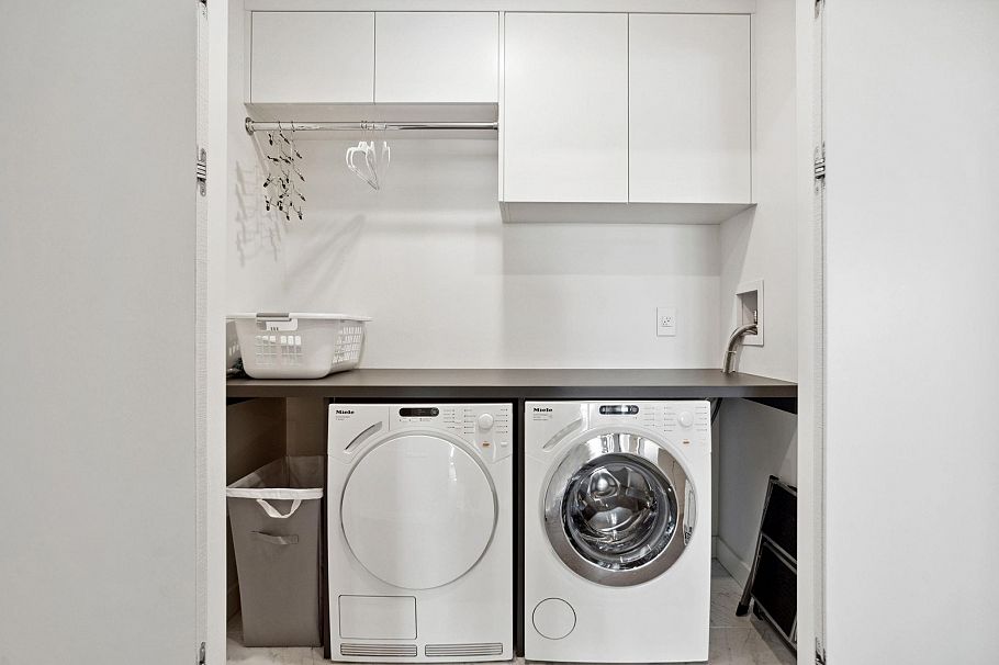 4903 1480 Howe Street Vancouver, BC - 25