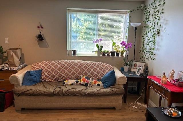 7592 Fraser Street Vancouver, BC - 3