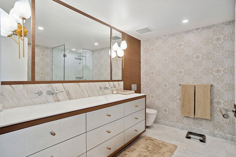 4903 1480 Howe Street Vancouver, BC - 18