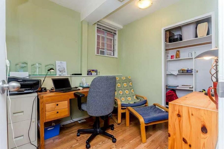 4358 Victoria Drive Vancouver, BC - 2