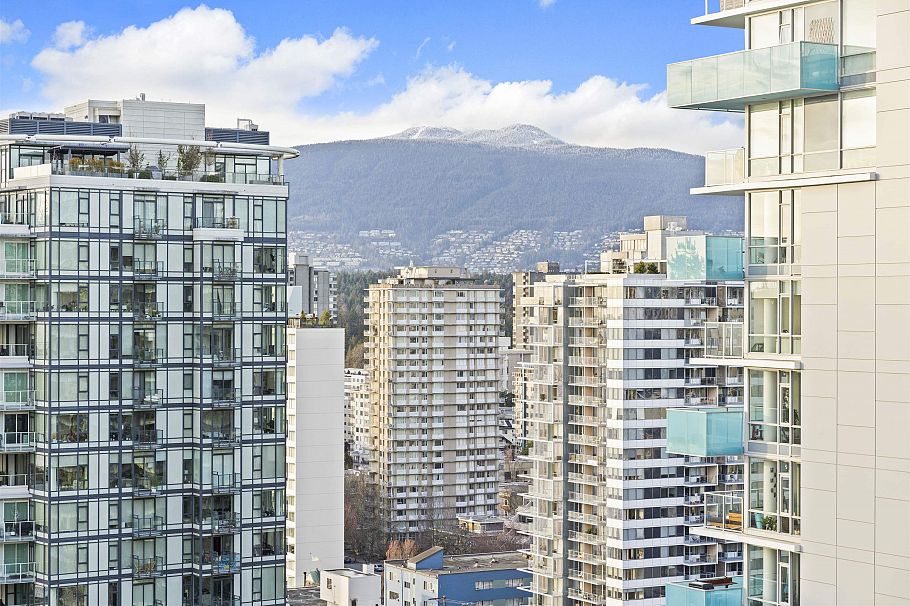 1803 1251 Cardero Street Vancouver, BC - 3