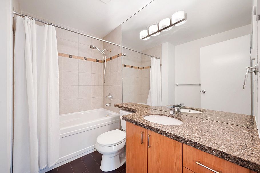 133 Aquarius Mews Vancouver, BC - 19