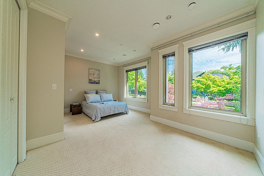 7165 Maple Street Vancouver, BC - 23