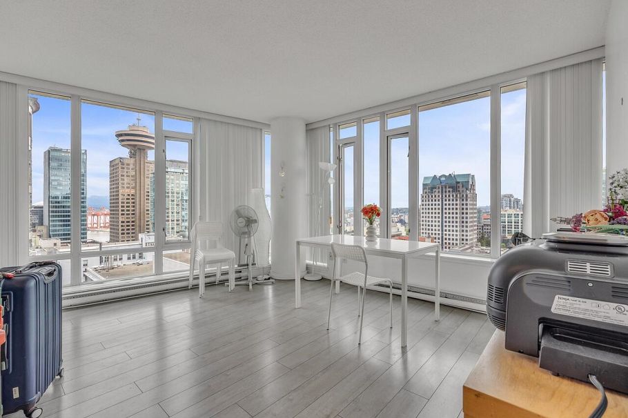 1710 610 Granville Street Vancouver, BC - 5