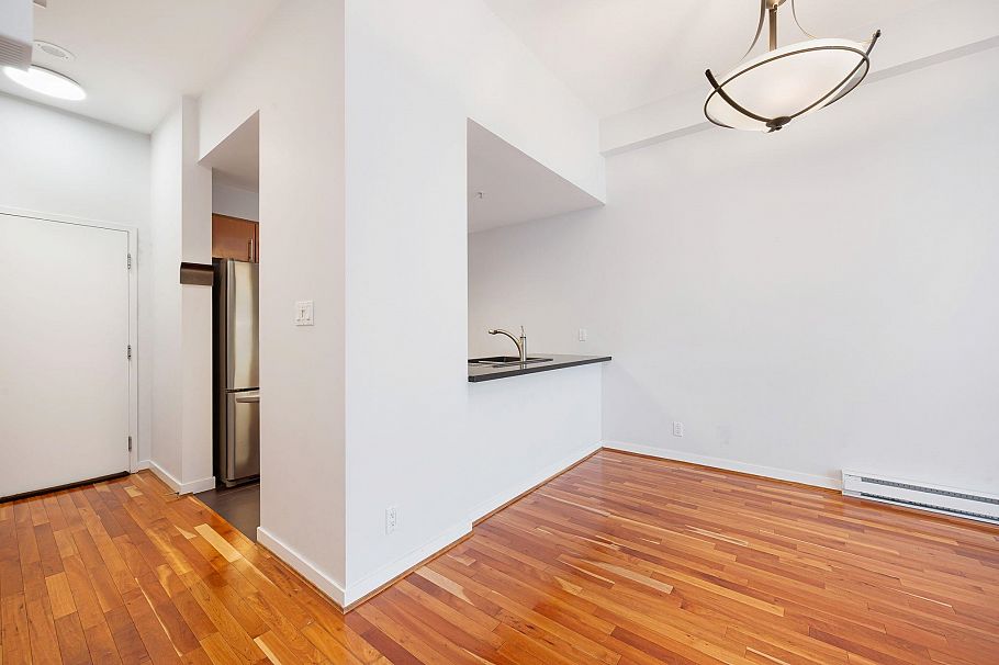 133 Aquarius Mews Vancouver, BC - 12