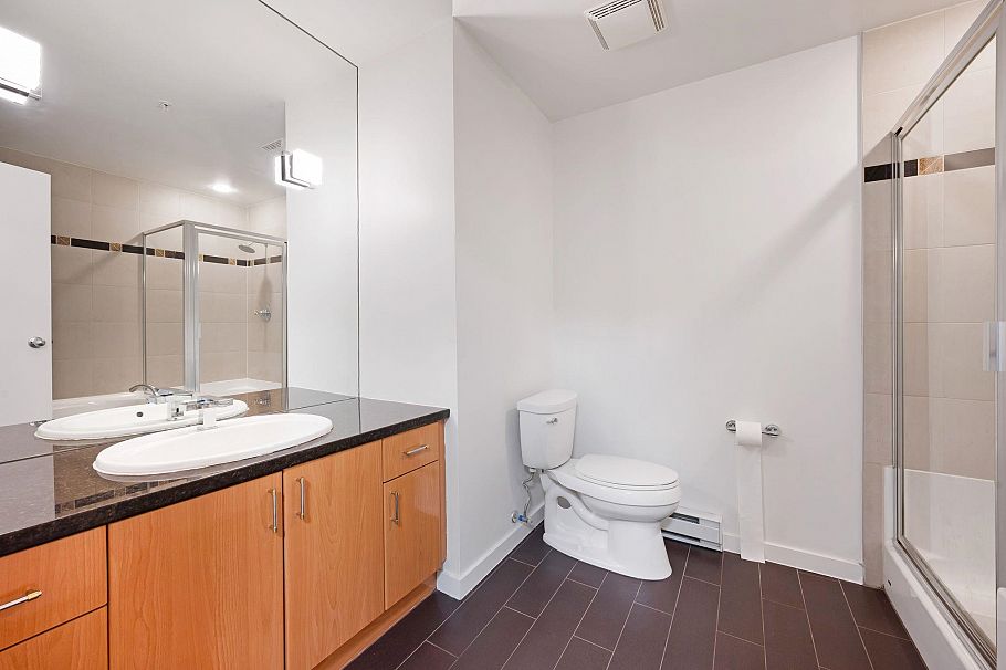 133 Aquarius Mews Vancouver, BC - 25