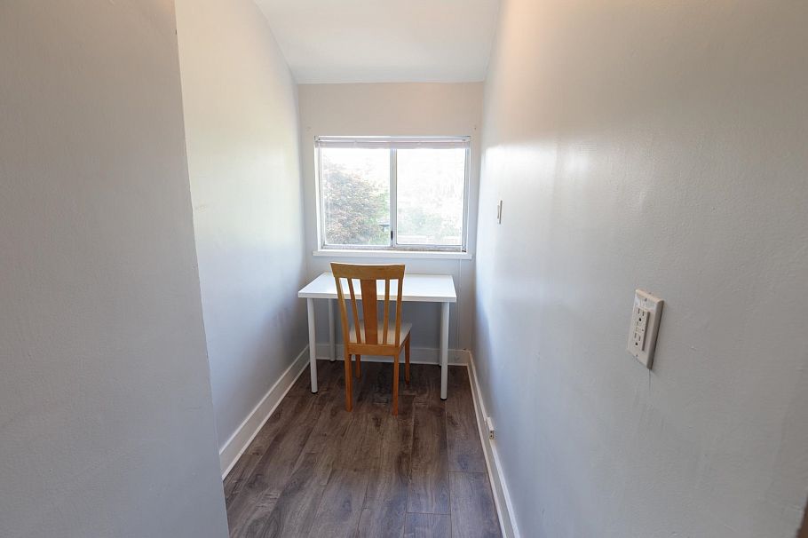 2529 W 41st Avenue Vancouver, BC - 13