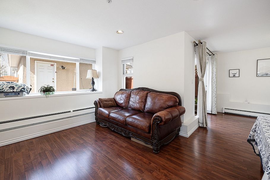 8573 Laurel Street Vancouver, BC - 9