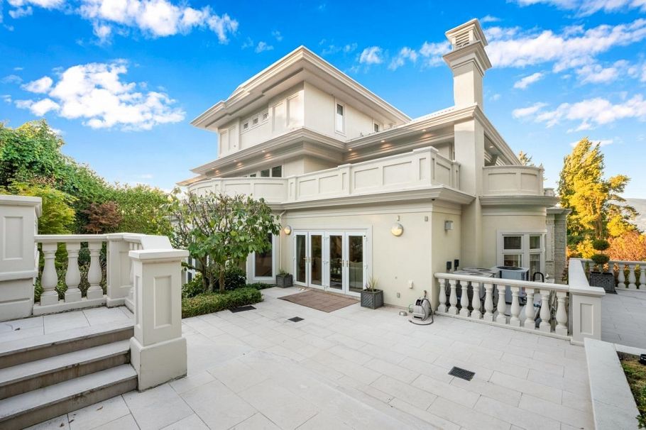 4788 Belmont Avenue Vancouver, BC - 38