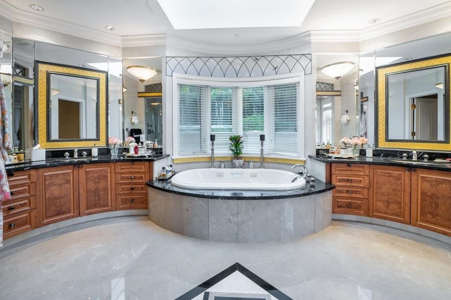 4788 Belmont Avenue Vancouver, BC - 25