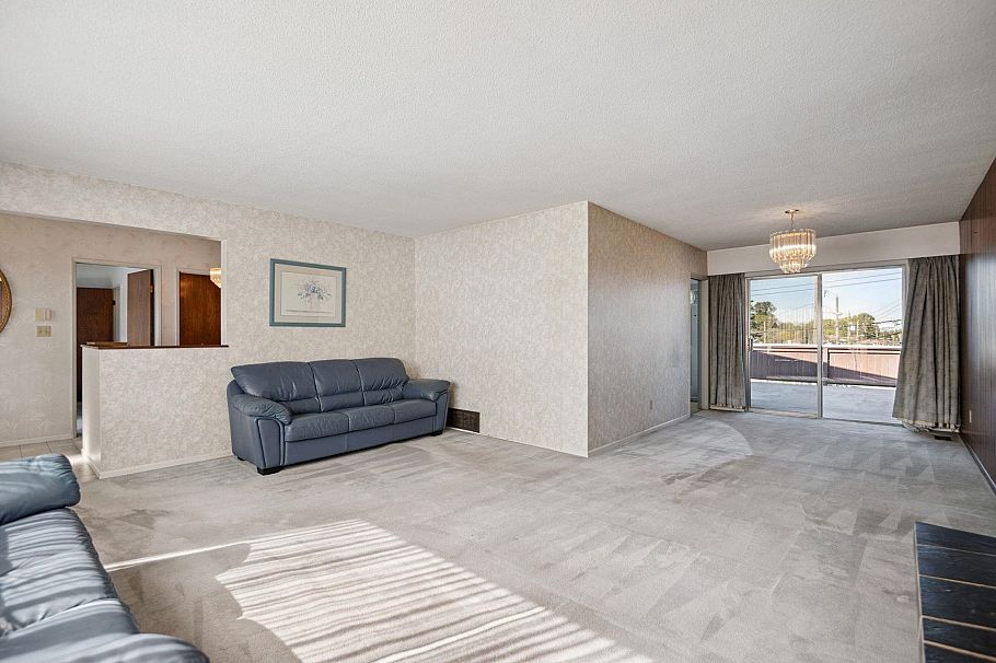 3849 Windermere Street Vancouver, BC - 4