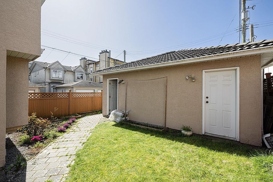 8573 Laurel Street Vancouver, BC - 22