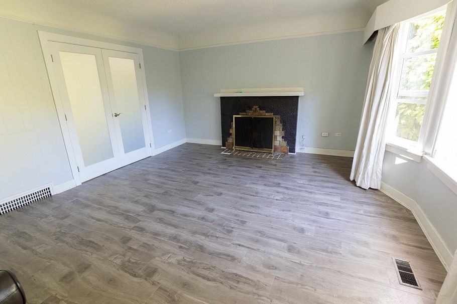 2529 W 41st Avenue Vancouver, BC - 5