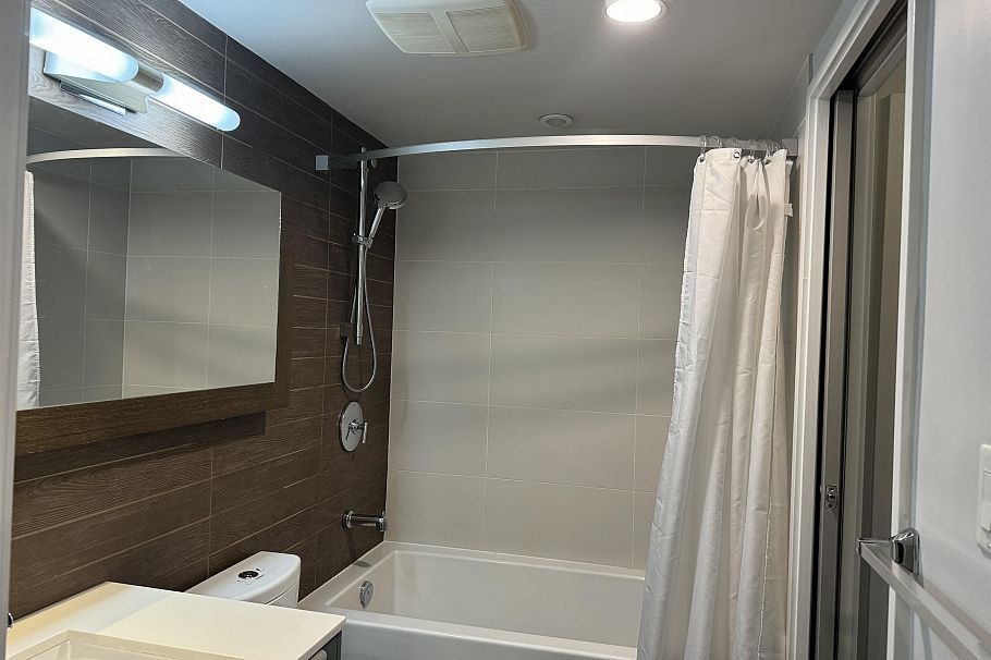 1009 161 W Georgia Street Vancouver, BC - 12