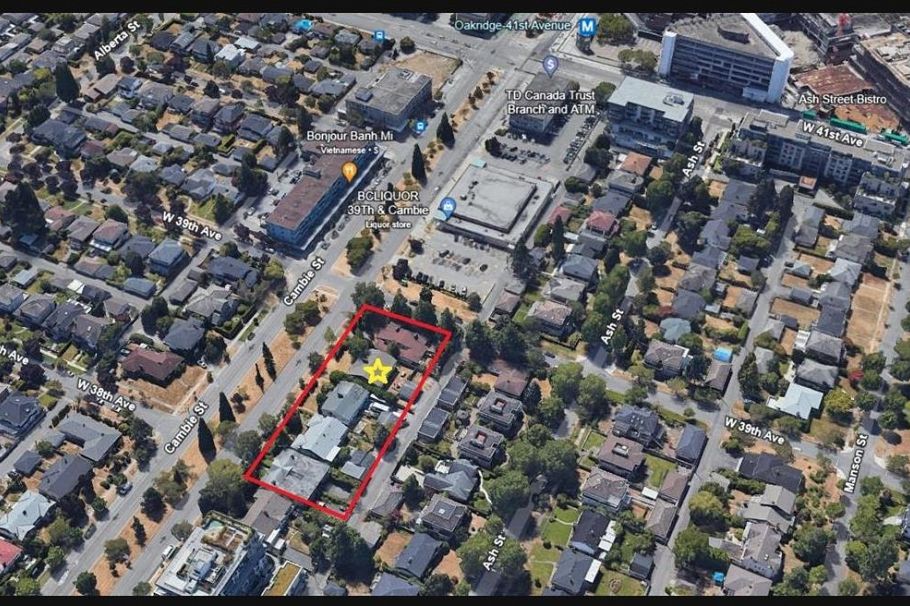 5430 Ash Street Vancouver, BC - 1