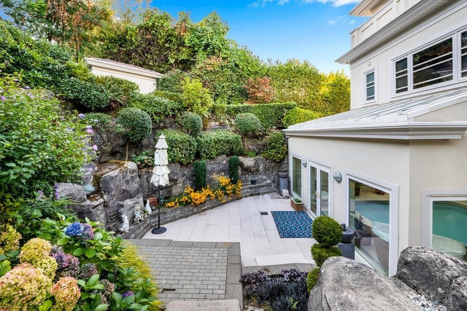 4788 Belmont Avenue Vancouver, BC - 39