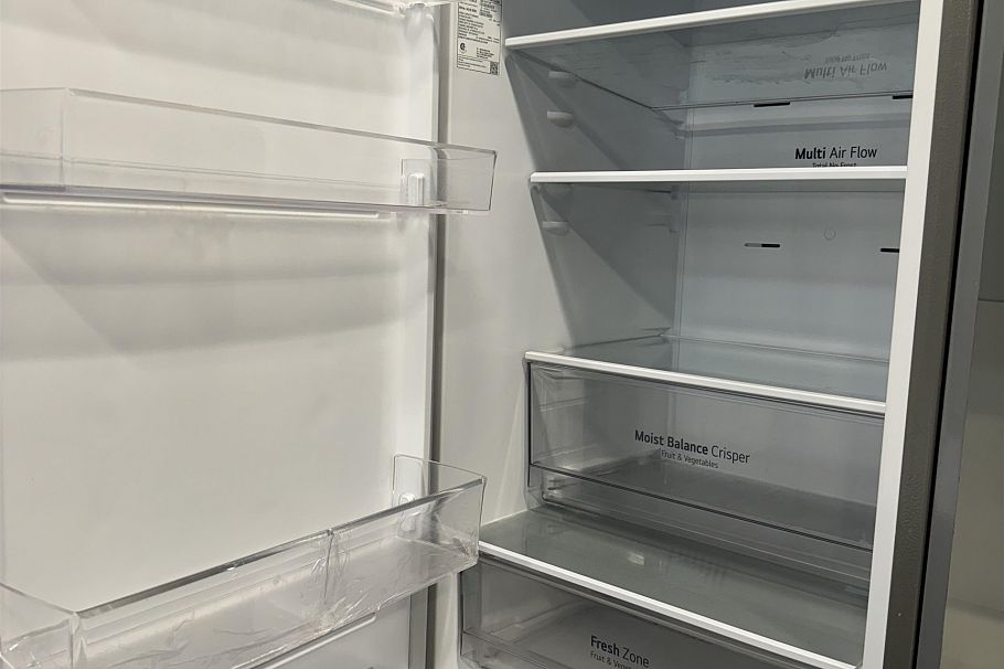 1009 161 W Georgia Street Vancouver, BC - 5