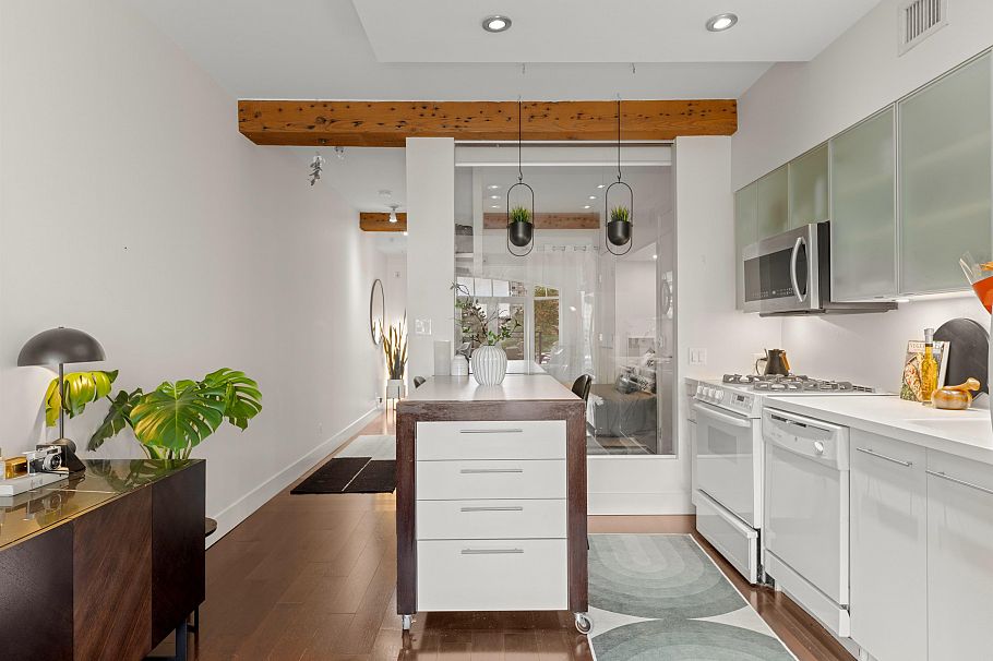 408 1275 Hamilton Street Vancouver, BC - 16