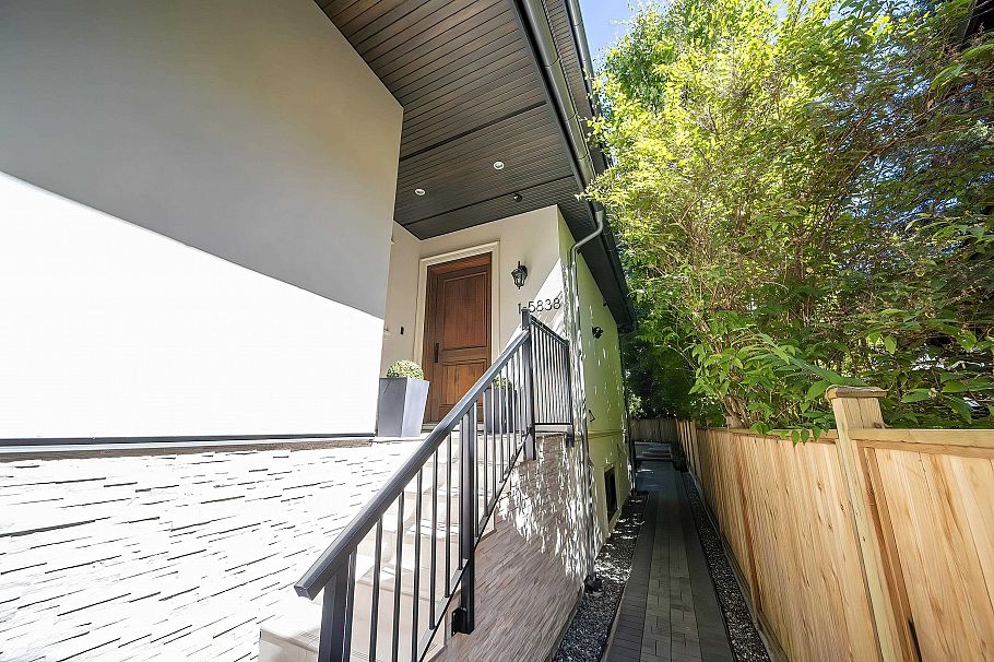 5838 Highbury Street Vancouver, BC - 26
