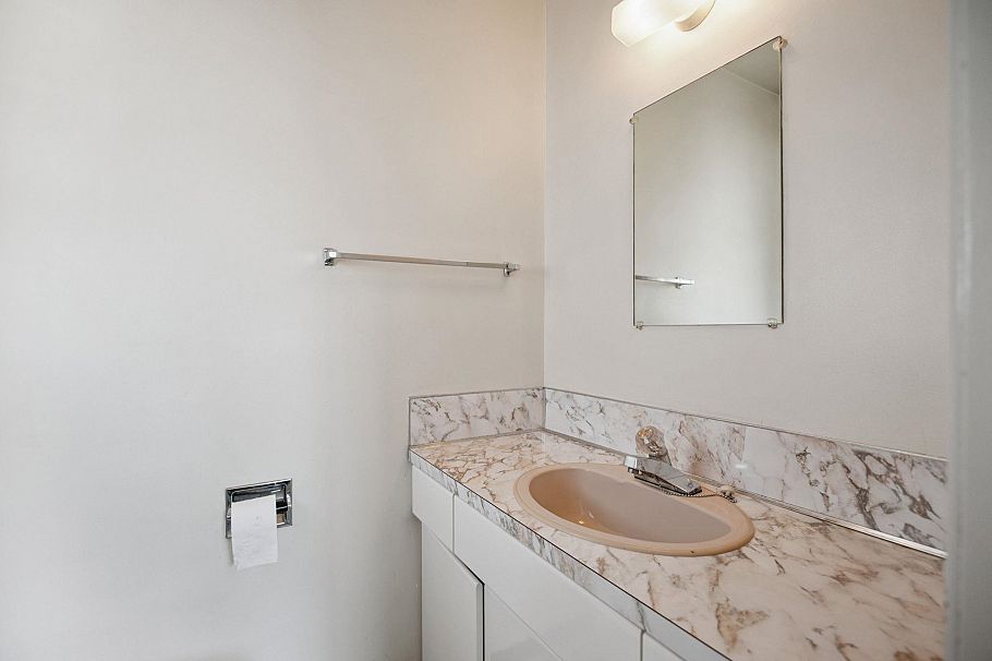 3849 Windermere Street Vancouver, BC - 18