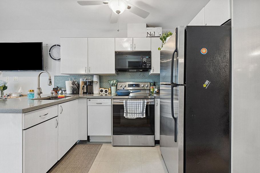 801 939 Homer Street Vancouver, BC - 19