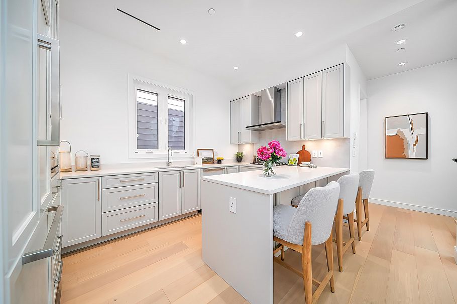 5836 Highbury Street Vancouver, BC - 8